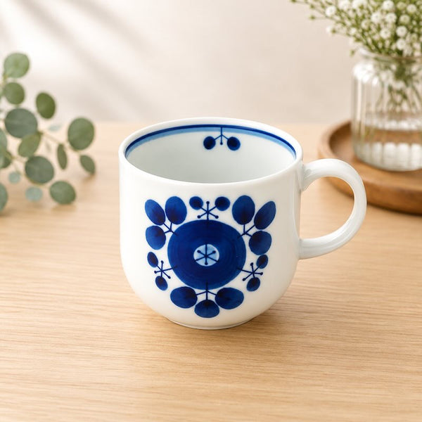 Bloom Japanese Coffee Mug – Bouquet Design, Hand-Painted Hasami Ware Porcelain, 360ml (12.2 fl oz), Made in Japan