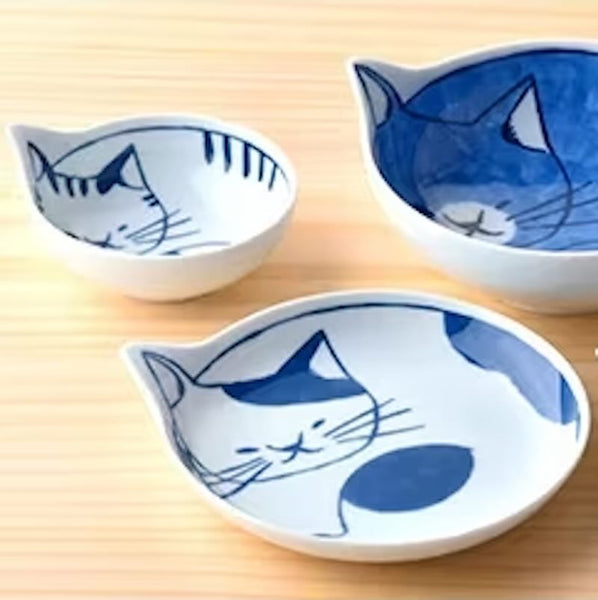 Coneco Small Cat Bowl Set of 4 Bowls 9.8cm, Made in Japan, Hasami Ware Porcelain