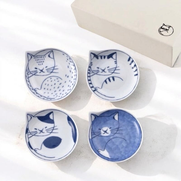 Coneco Small Cat Plate Set of 4 Plates, Made in Japan, Hasami Ware Porcelain