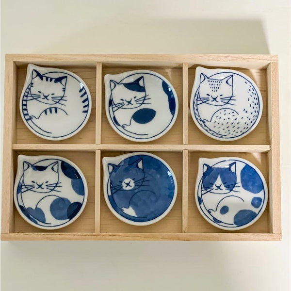 Neco Cat Chopstick Rest Set of 6, Made in Japan, Hasami Ware Porcelain