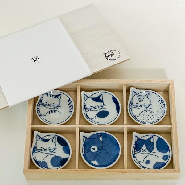 Neco Cat Chopstick Rest Set of 6, Made in Japan, Hasami Ware Porcelain