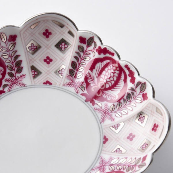 Hasami Ware Kotohogu Series Square Bowl 10.8cm (4.3 in) – Made in Japan
