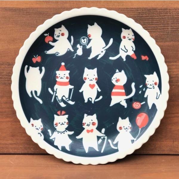 ねこと日曜日 8.0皿 24cm ピザ皿 大皿 ラージプレート おしゃれ 美濃焼 日本製 食器